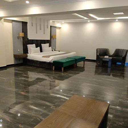 Falettis Grand Hotel Муррі Екстер'єр фото