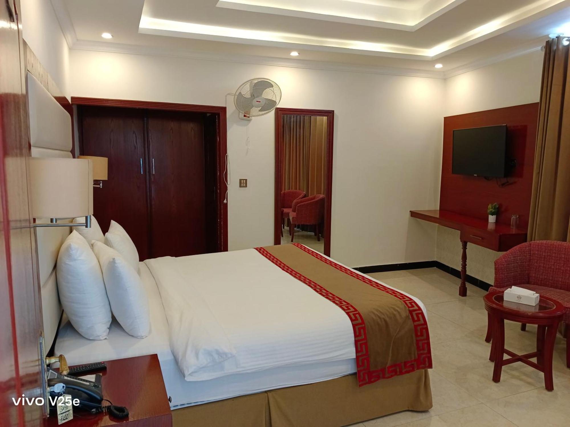 Falettis Grand Hotel Муррі Екстер'єр фото