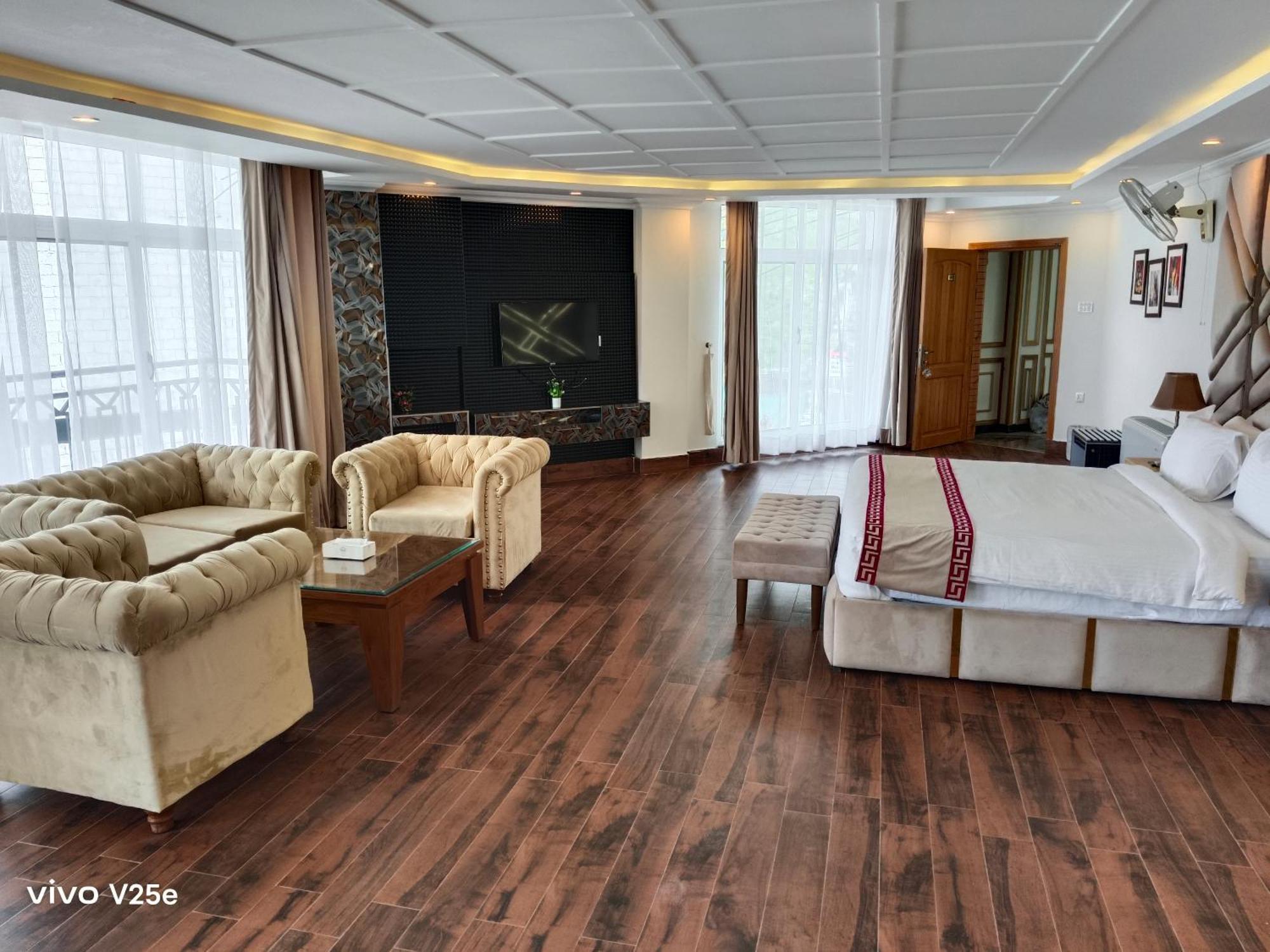 Falettis Grand Hotel Муррі Екстер'єр фото